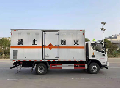 名山爆破器材运输车